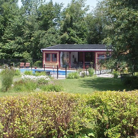 Bed and Breakfast Auberge De Lotbiniere Екстер'єр фото