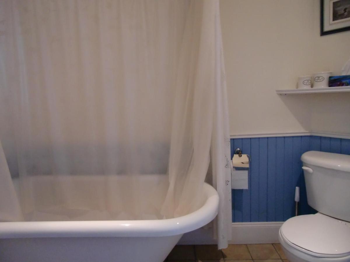 Bed and Breakfast Auberge De Lotbiniere Екстер'єр фото